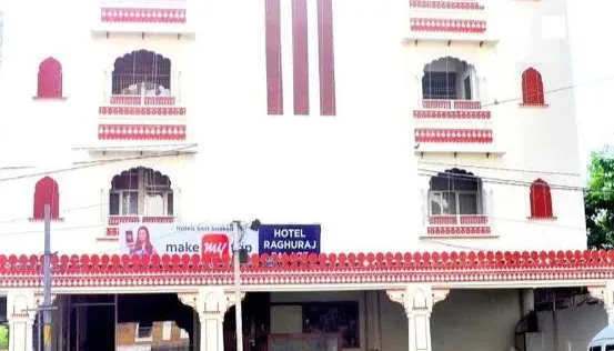 Hotel Raghuraj Palace